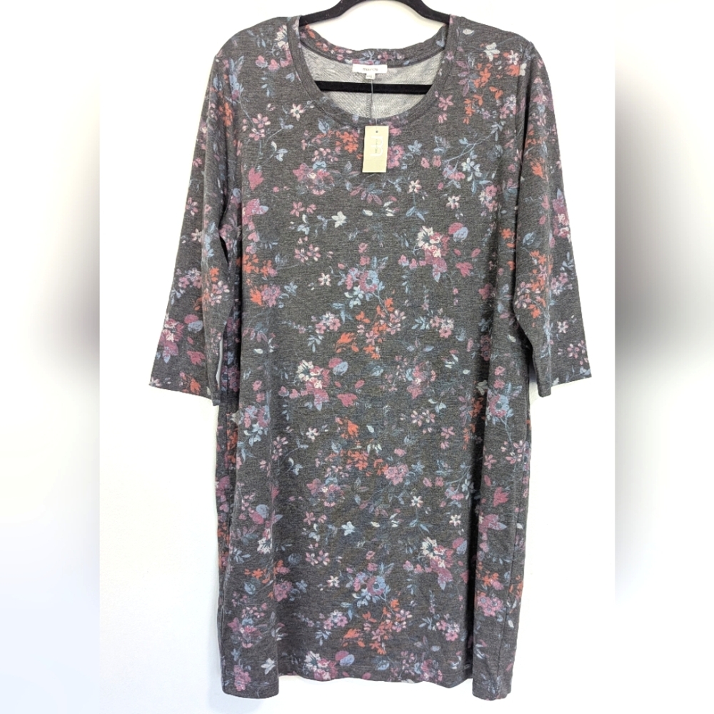 NWT Maurices Gray Floral Print‎ 3/4 Sleeve Looser Fit Dress Size XXL